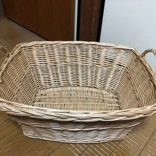 編みかご 無料でお譲りします。