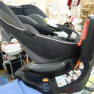 Combi /コンビ チャイルドシートCV-ETY ラクティアターン ゼウスターン