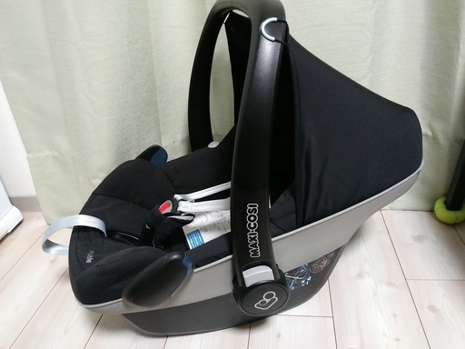 Maxi-Cosi Pebble チャイルドシート