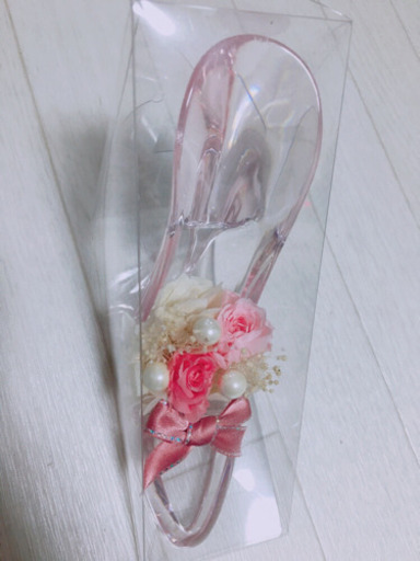 ガラスの靴のプリザーブドフラワー\u0026アクセサリースタンド