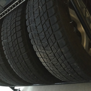 スタッドレスタイヤ ブリジストンブリザックDM-V1 215/70R16