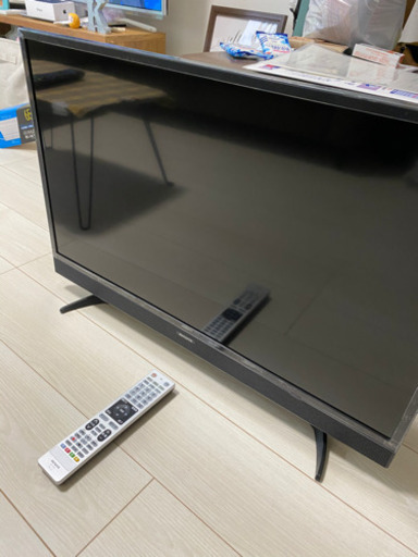 aIwa 32型テレビ　ほぼ新品