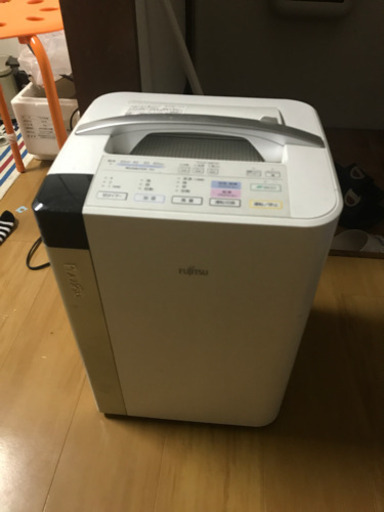 富士通の加湿器です