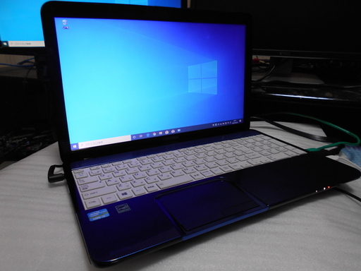 ノートパソコン 東芝 Dynabook Satellite L850 Windows10 64Bit　　 i3-3110M HDD320GB メモリ4GB
