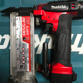 マキタ　高圧仕上げ　釘打機