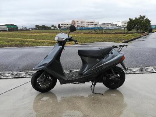 【売れました！】スズキ　V100(CE11A）　リアタイヤ新品！
