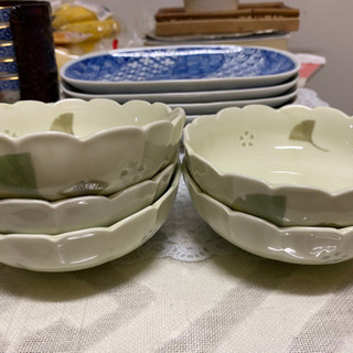 薄いグリーンの取り皿　５皿
