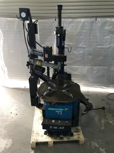 タイヤチェンジャー バンザイ モンティー スタッドレス 交換