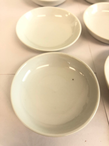 絵の具皿 陶器製 色皿 絵具用 径85mm ティム 上桂のその他の中古あげます 譲ります ジモティーで不用品の処分 絵の具皿 陶器製 色皿 絵具用 径85mm ティム 上桂のその他の中古あげます 譲ります ジモティーで不用品の処分