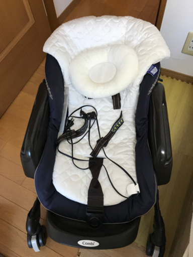コンビ　エアウィーブ　自動ゆらゆら