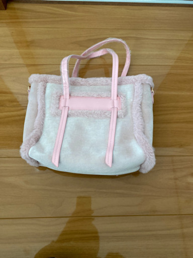最終値下げピンクの可愛いカバン マーボー 三菱自工前の靴 バッグの中古あげます 譲ります ジモティーで不用品の処分