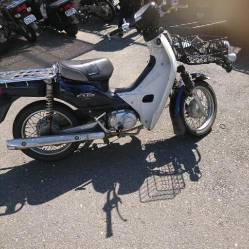 要修理ホンダスーパーカブプロ110 3