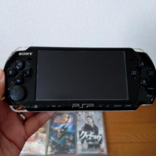 【取引中】PSP-3000とカセット4つ