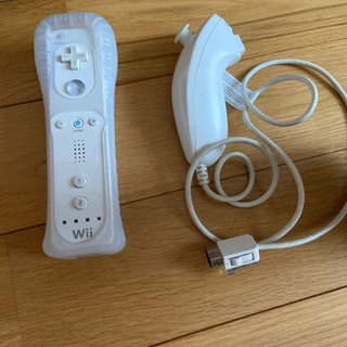 Wii本体とクラシックコントローラー2個 ソフト９本マリオカート等 香織里 高槻市のテレビゲームの中古あげます 譲ります ジモティーで不用品の処分