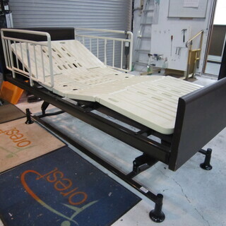 【中古】　介護ベッド　フランスベッド製　3モーター