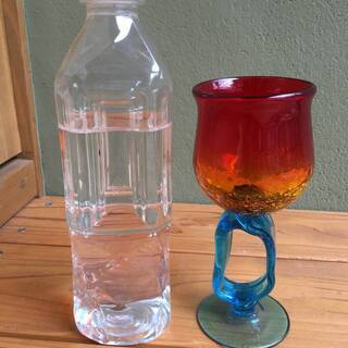 新品未使用 一点もの 超可愛い チューリップ型 創作 琉球グラス ハンドメイド　手作り作品