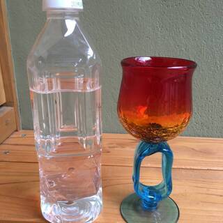 新品未使用 一点もの 超可愛い チューリップ型 創作 琉球グラス ハンドメイド　手作り作品