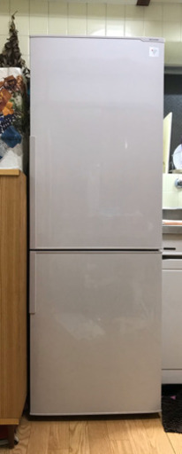2015年製シャープ冷蔵庫　271リットル