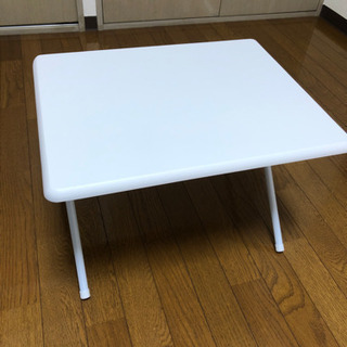 （☆商談中☆）ニトリ　ホワイト　白　折り畳みテーブル