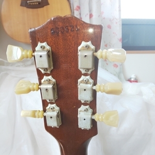 ギブソンES-175 3500万!