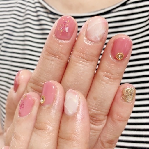 ネイルモデルさん募集 うえちゃん 高槻のネイルの無料広告 無料掲載の掲示板 ジモティー