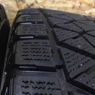 BS BLIZZAK DM-V2 265/70R15 15インチ スタッドレス 4本 2018年製 ハイラックスサーフ パジェロ テラノ等 (TF281) クレジットカード QR決済可能