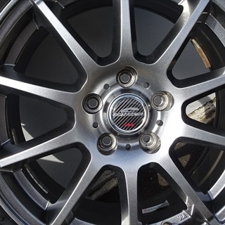 スタッドレスタイヤ　ブリジストンブリザックVRX 215/60R17 ＋アルミホイール　窒素ガス封入