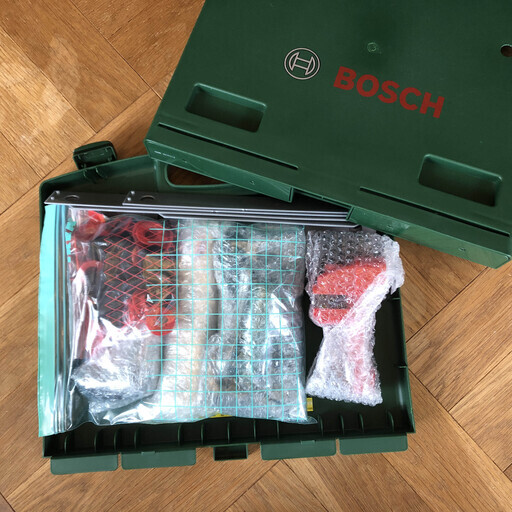 Bosch ミニワークセンター工具セット おさかな 港のおもちゃ 知育玩具 の中古あげます 譲ります ジモティーで不用品の処分