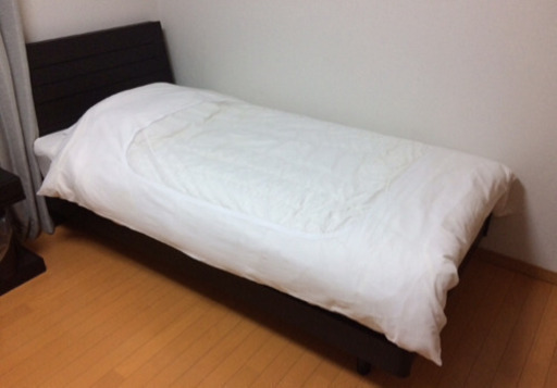 美品☆ニトリ製シングルベッド
