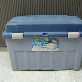 ☆★ベランダボックス　物置　軽トラ用ボックス　灯油タンク４缶用　日本製