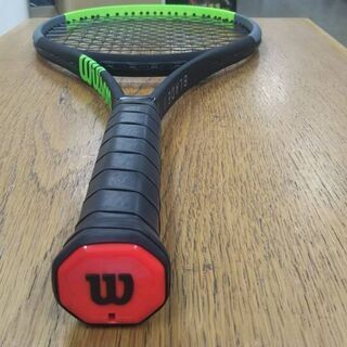 テニスラケット(国内正規品)wilsonパート3新品