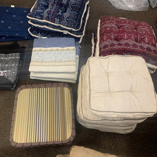 クッション70個セット