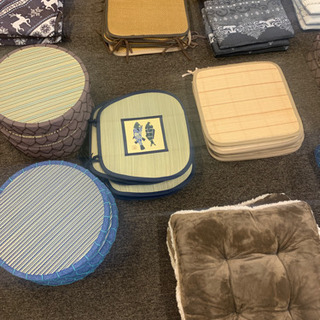 クッション70個セット