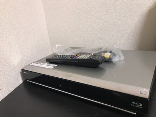 4月中まで！！　SHARP AQUOS ブルーレイディスクレコーダー