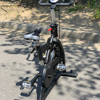 🚛配送無料🔰当日配送‼️ 定価7万8千円🏅スピンバイク🎖エアロフィットネス🌟スピンイングバイク🌟