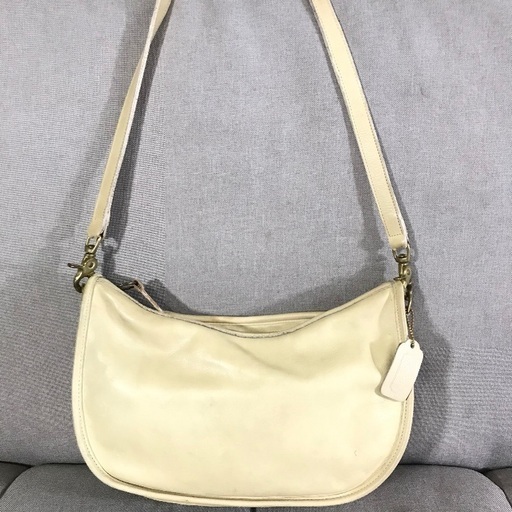 COACH オールドコーチ US製 アイボリーレザー 2wayショルダーバッグ クラッチバッグ＆クロスボディ 斜めがけショルダーバッグ