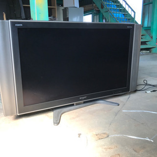 42インチ大型テレビモニターシャープアクオス