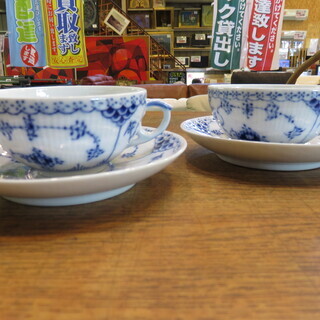 【店舗同時販売中】ロイヤルコペンハーゲン/ l/ブルーフルーテッド　ハーフレース/ペアカップ&ソーサ 店舗同時販売中】ロイヤルコペンハーゲン/ROYAL COPENHAGENl/ブルー