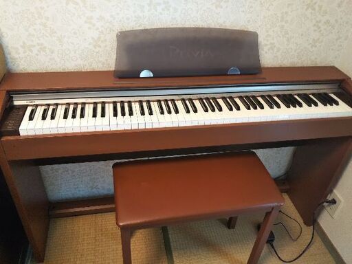 電子ピアノ(CASIO Privia)