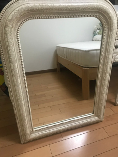 ローラアシュレイ 鏡 ぽろり 札幌のミラー 鏡の中古あげます 譲ります ジモティーで不用品の処分 ローラアシュレイ 鏡 ぽろり 札幌のミラー 鏡の中古あげます 譲ります ジモティーで不用品の処分