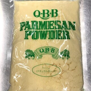 QBB　パルメザンパウダー　500g　（粉チーズ）