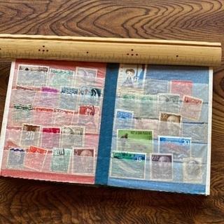 昭和30〜40年代に収集した使用済み外国切手