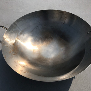 中華鍋（48cm、チタン製？）※交渉中