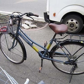 自転車 26インチ CLASSTATION 6段切替 ライト かご 荷台付 シティー ...