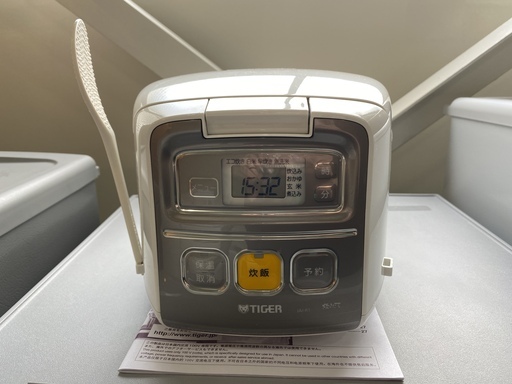 炊飯器 タイガー TIGER JAI-R551 3合炊き 2018年製 白 中古品