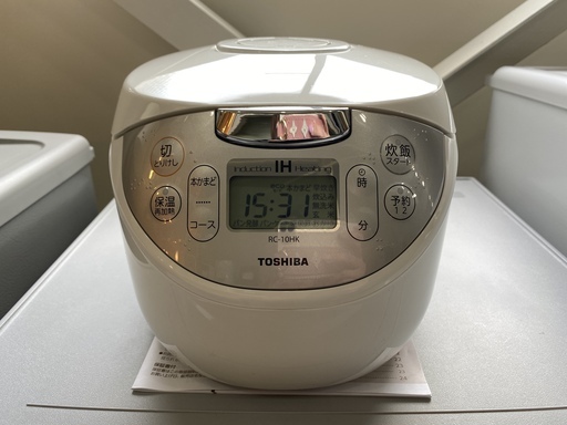 炊飯器 東芝 TOSHIBA RC-10HK 5.5合炊き 2018年製 白 中古品