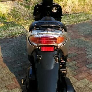 優れたエンジン。ホンダ、スクーピー、バックタイヤは新品