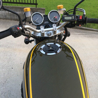 ZRX1100   フルカーボンZ2仕様　豪華カスタム多数　カスタムピープルにも掲載されました