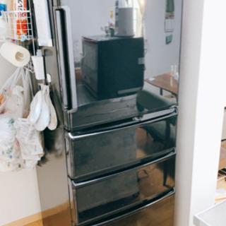 冷蔵庫 4ドア 2016年製 ブラック