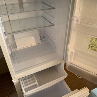 SHARP 2ドア冷蔵庫2019年製　SJ-D14E 容量137L(使用期間3カ月)【受取予定者決定】